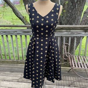 Eva Rose Bumblebee Fit and Flare Midi Dress with V-Neck